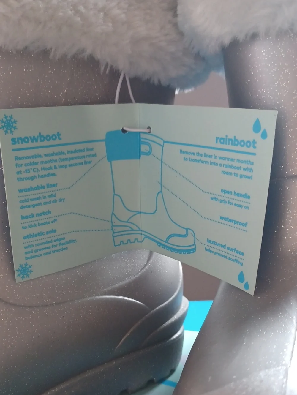 NWT, Stride Rite Silver Glitter Kids Winter Boots White Faux Fur Cuff,size 12